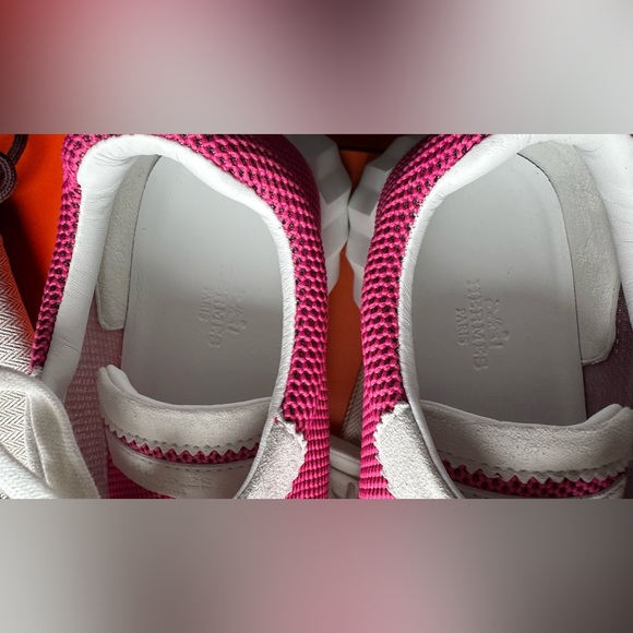 **SOLD ❌❌❌ 5️⃣5️⃣0️⃣ Hermès- NWT Bouncing sneaker - Size 36. Rose Vinicunca - Picture 9 of 10